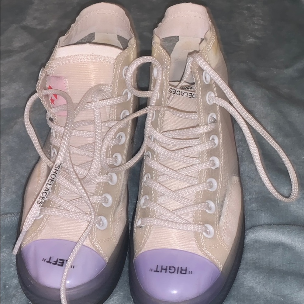 Off white chucks